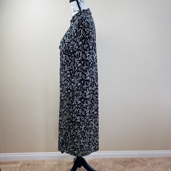 Torrid Studio Knit Surplice Faux Wrap Heart Dress Black White Size 2X edgy - Picture 15 of 15